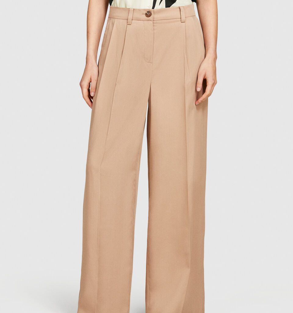 Low-waisted flare trousers - women's flared trousers - Beige | Sisley image number 4